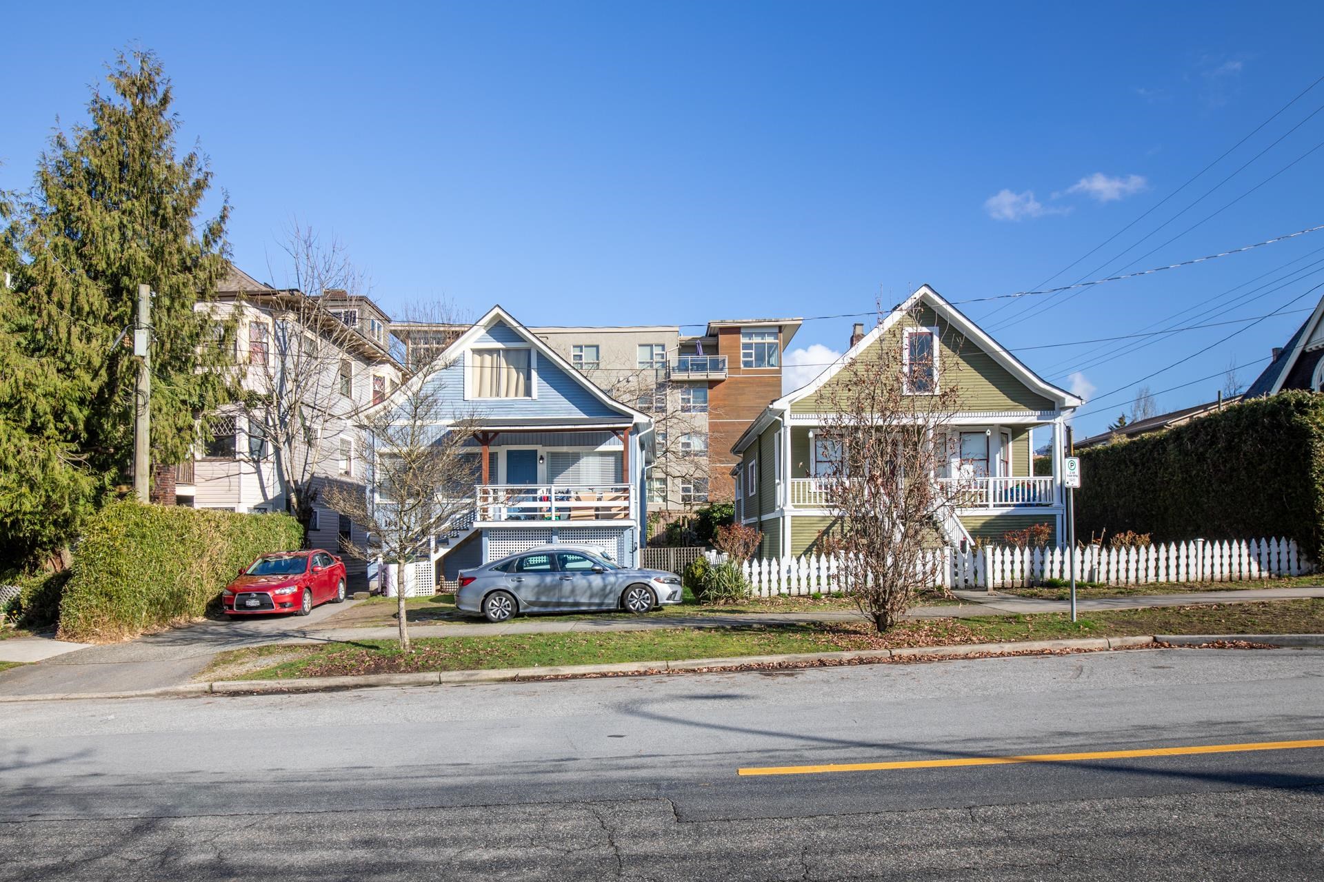 Additional image 3 of 166 10th Street E, North Vancouver, BC, V7L 2C8