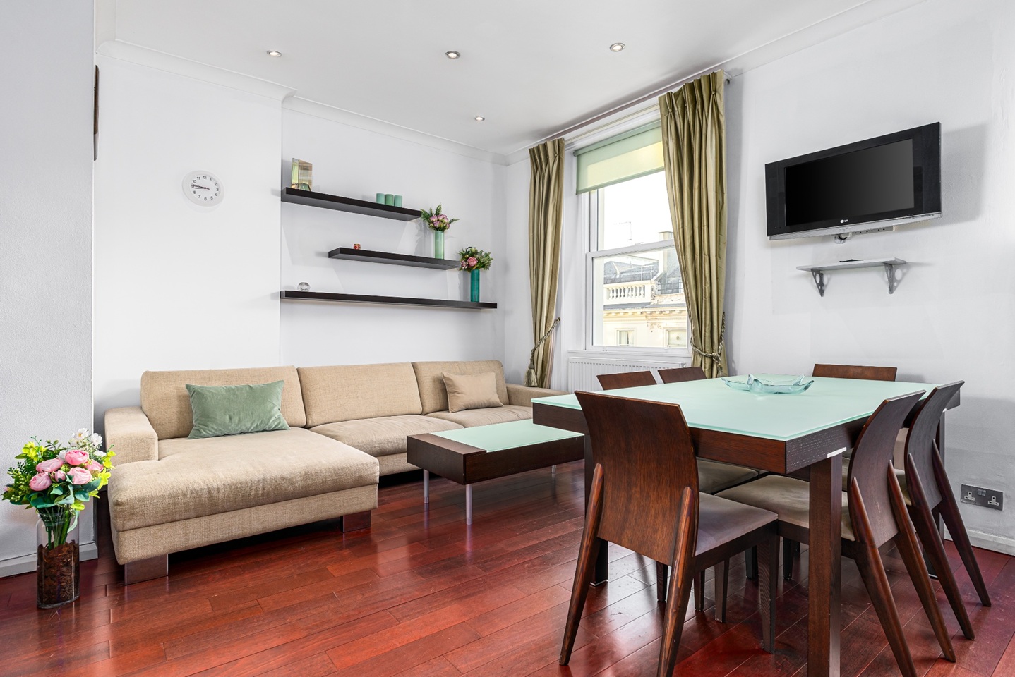 Additional image 2 of 2 Bed Flat, Gloucester Terrace, W2, N1 7GU