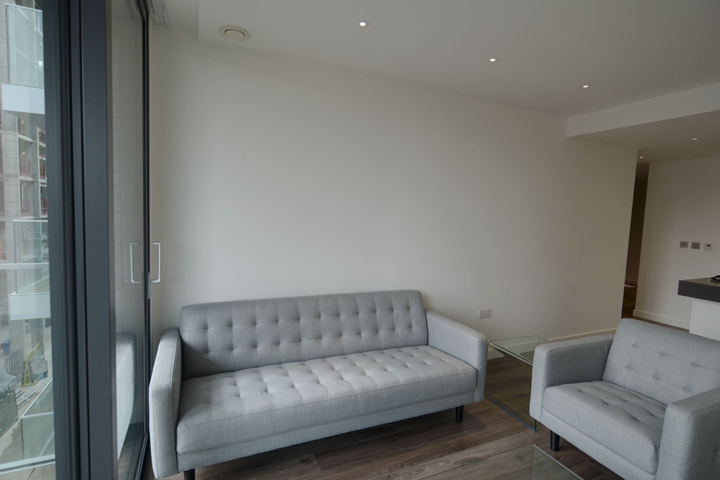 Additional image 3 of 1 Bed Flat, Catalina House, E1, N1 7GU