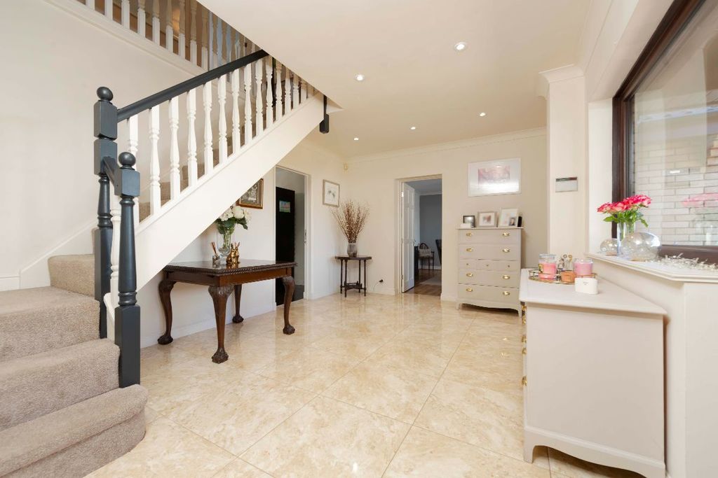 Additional image 30 of 4 bed detached house for saleBryn Gwennol, Sunny Bank, Treharris CF46