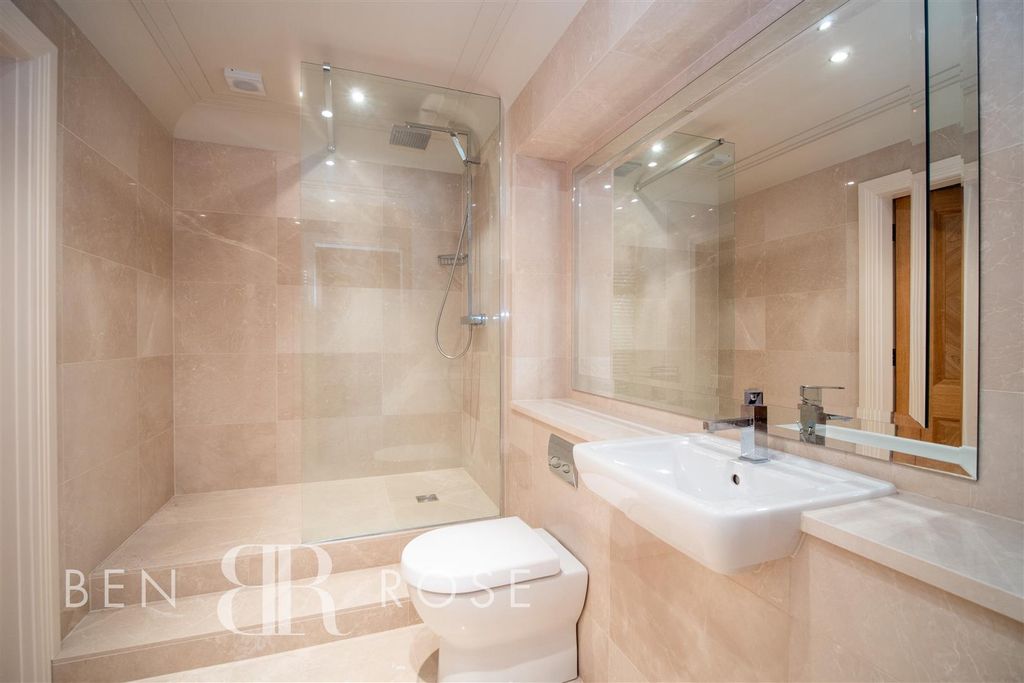 Additional image 29 of 3 bed flat for saleWindsor Road, Chorley PR7