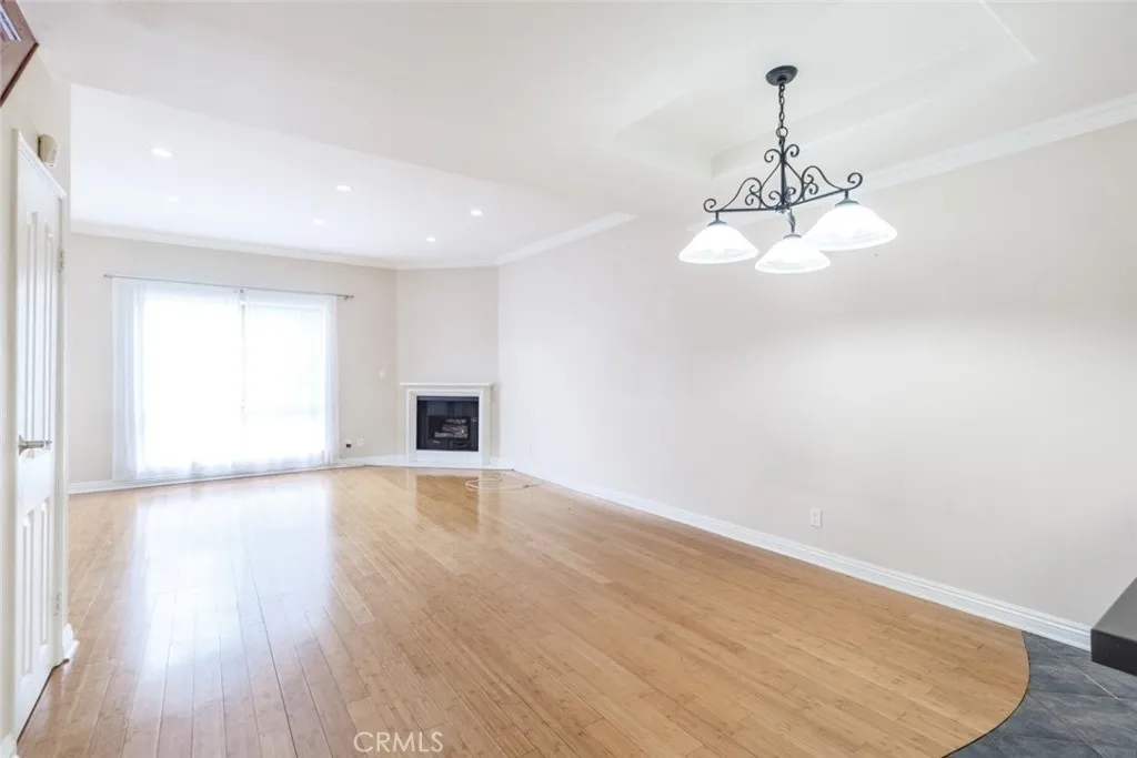 Additional image 7 of 14631 Dickens Street Unit 7, Sherman Oaks, CA 91403