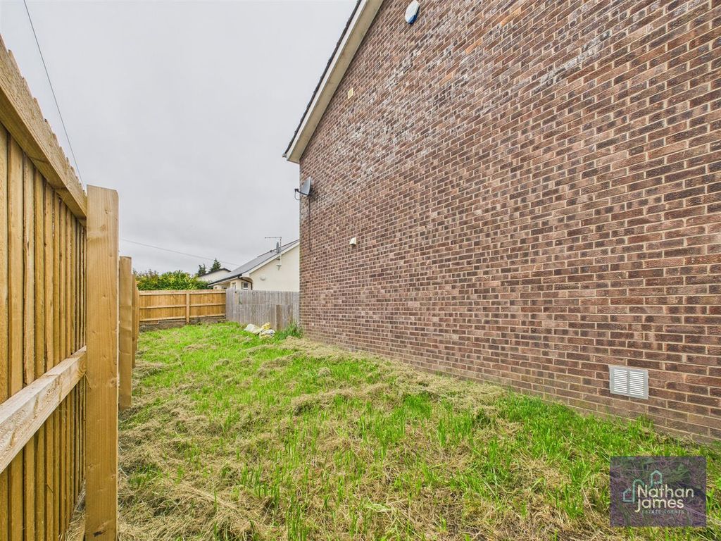 Additional image 20 of 3 bed property for saleWaghausel Close, Caldicot NP26
