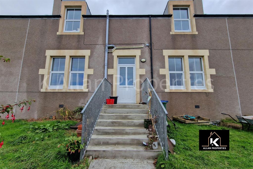 4 bed flat for saleLonghope, Stromness KW16 photo 3