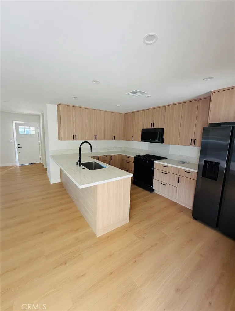 Additional image 14 of 10560 Debra Avenue, Granada Hills, CA 91344