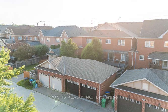 3452 Eglinton Avenue W, Mississauga, ON, L5M 7P4