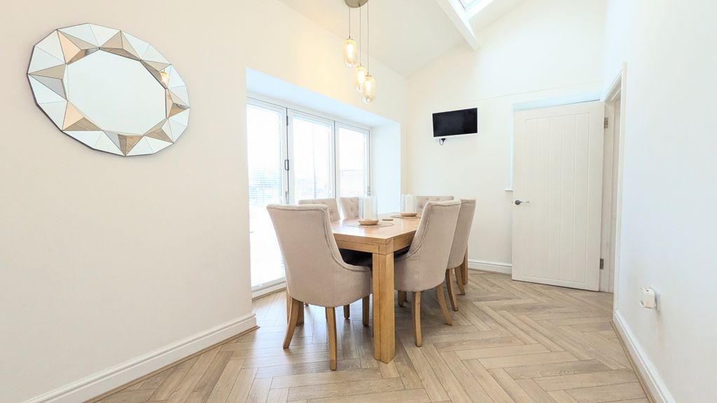 Additional image 12 of 5 bed detached house for saleTrebeddau Farm, Mountain Hare, Merthyr Tydfil CF47