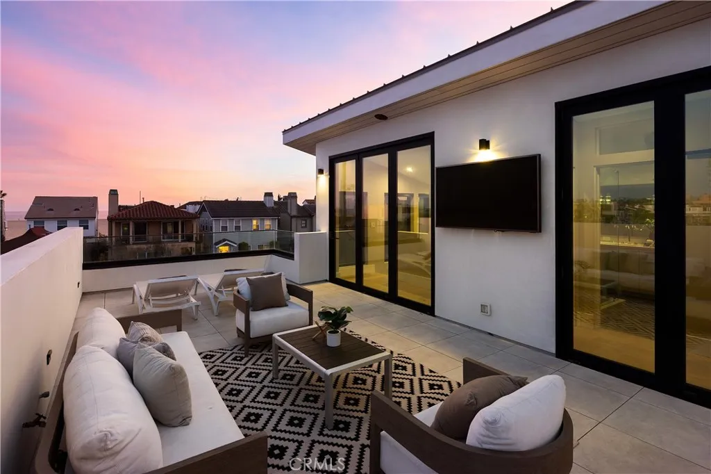 Additional image 33 of 502 W Balboa Blvd, Newport Beach, CA 92661