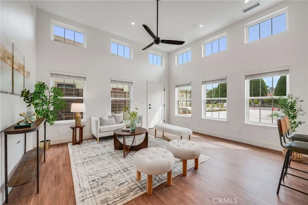 Additional image 38 of 127 E Foothill Boulevard Unit B, Glendora, CA 91741