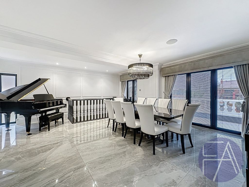 Additional image 85 of 4 bed detached house for saleOxford Road, Southport, Merseyside PR8