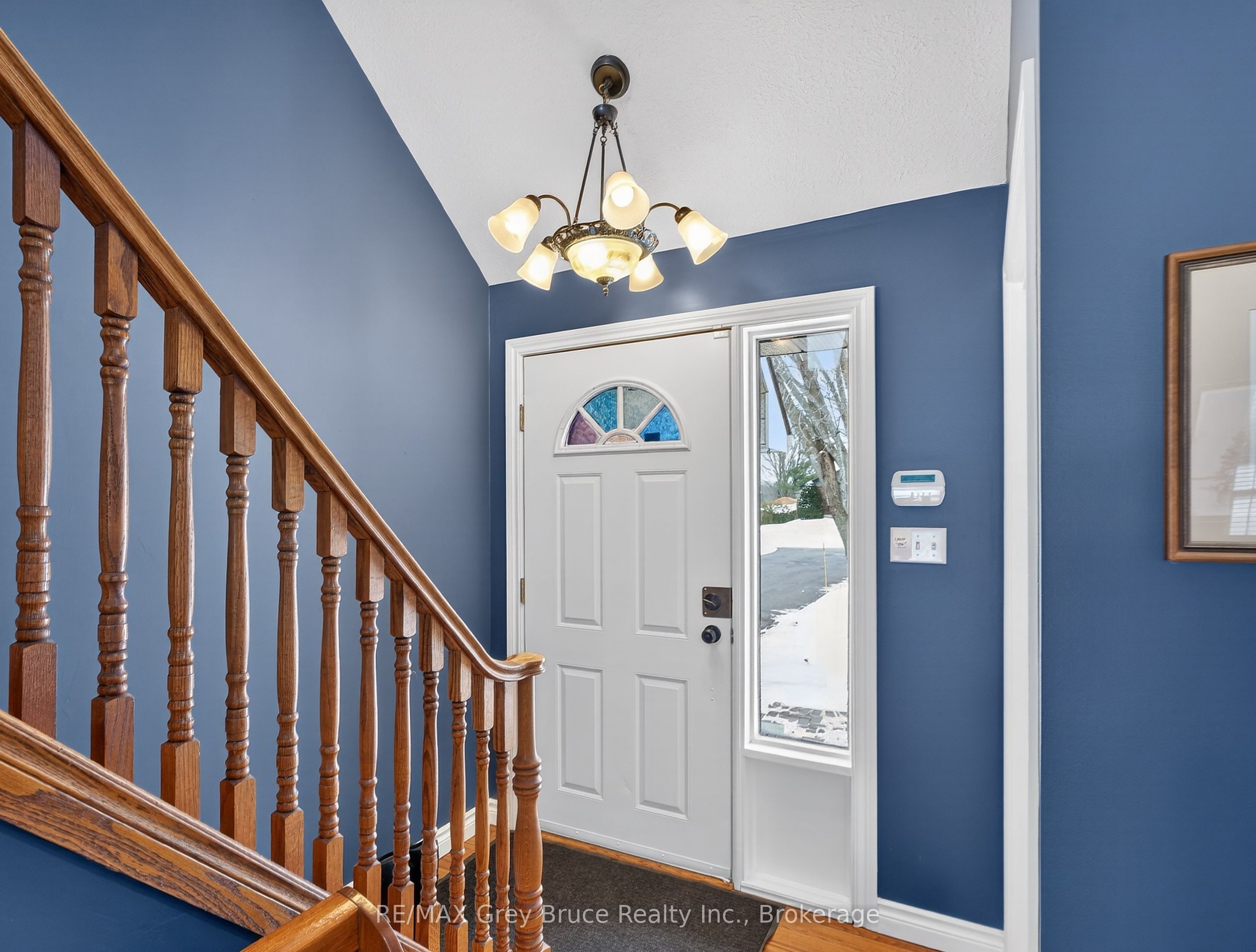 Additional image 4 of 102 Mary Avenue W, Georgian Bluffs, ON, N4K 5N5