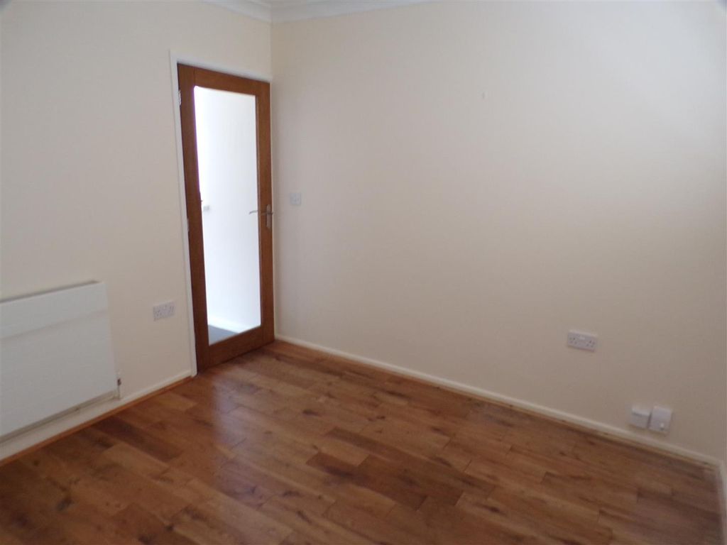 Additional image 7 of 1 bed flat for saleVictoria Road, Port Talbot SA12