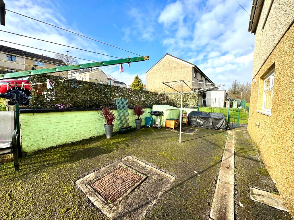 Additional image 14 of 2 bed flat for saleBrynhyfryd, Pontlottyn, Bargoed CF81