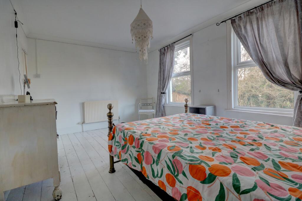 Additional image 7 of Crabble Avenue, Dover, CT17