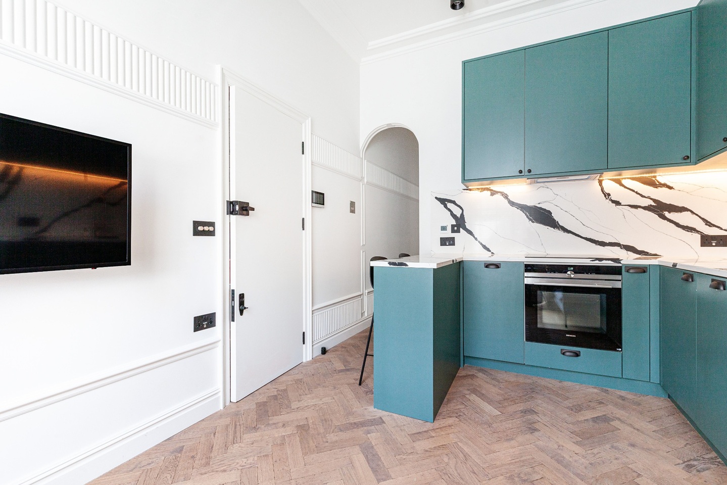 Additional image 13 of 2 Bed Flat, Winchester Street, SW1V, N1 7GU