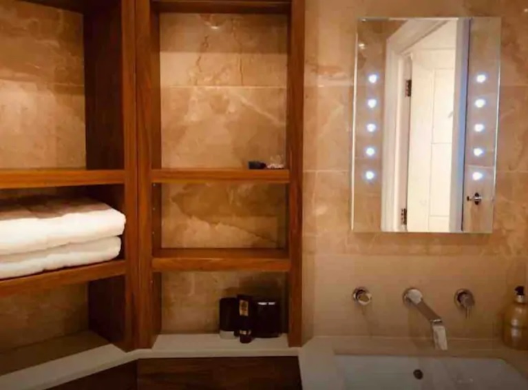 Additional image 11 of 2 Bed Flat, Bridge Place, SW1V, N1 7GU