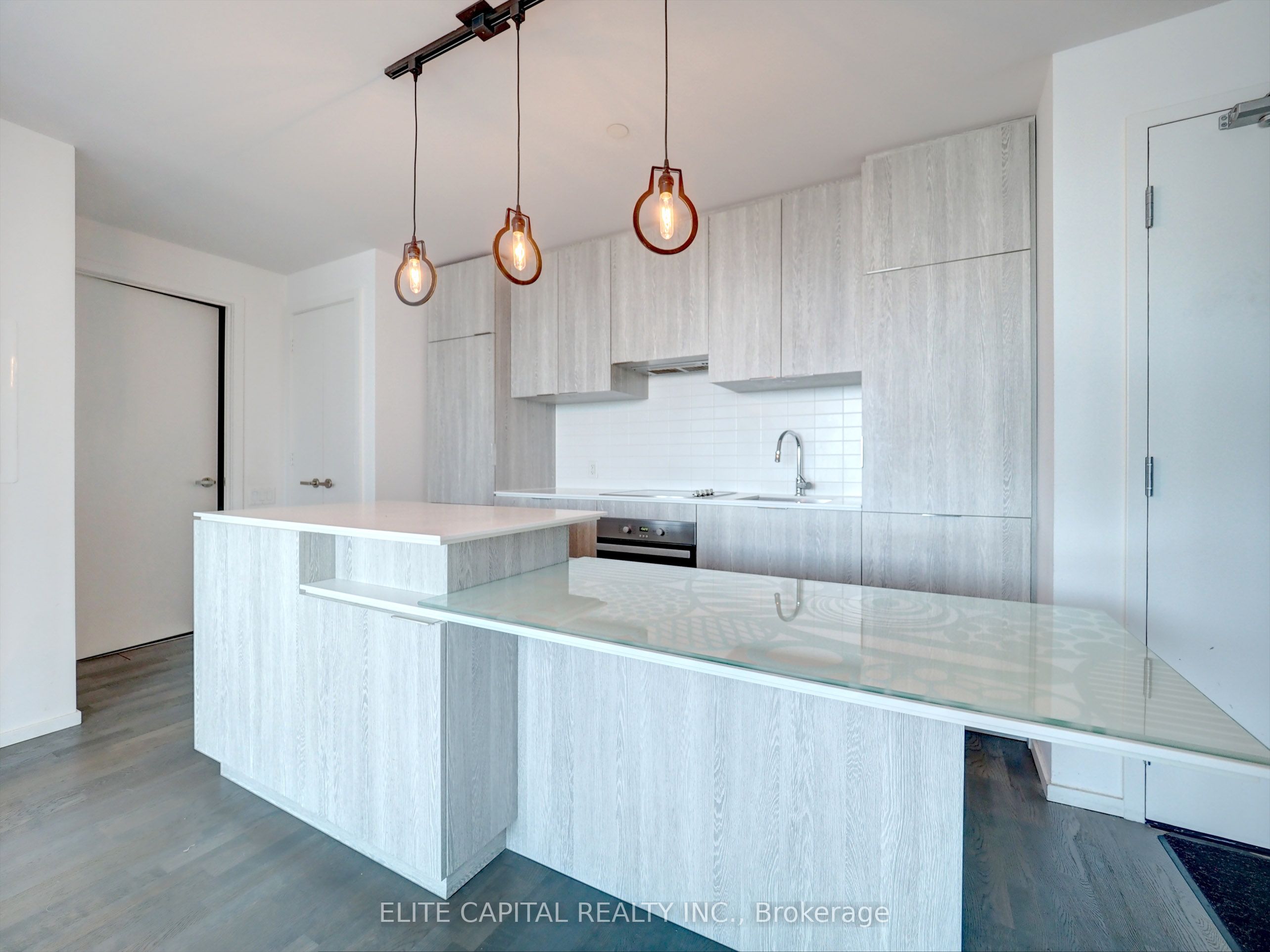 Additional image 2 of 3011-5 St Joseph Street, Toronto, ON, M4Y 1J6