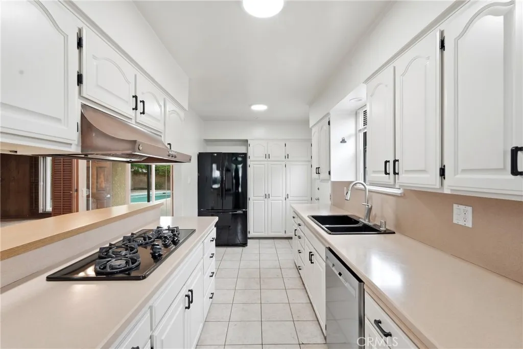 Additional image 5 of 6637 Balcom Ave, Reseda, CA 91335