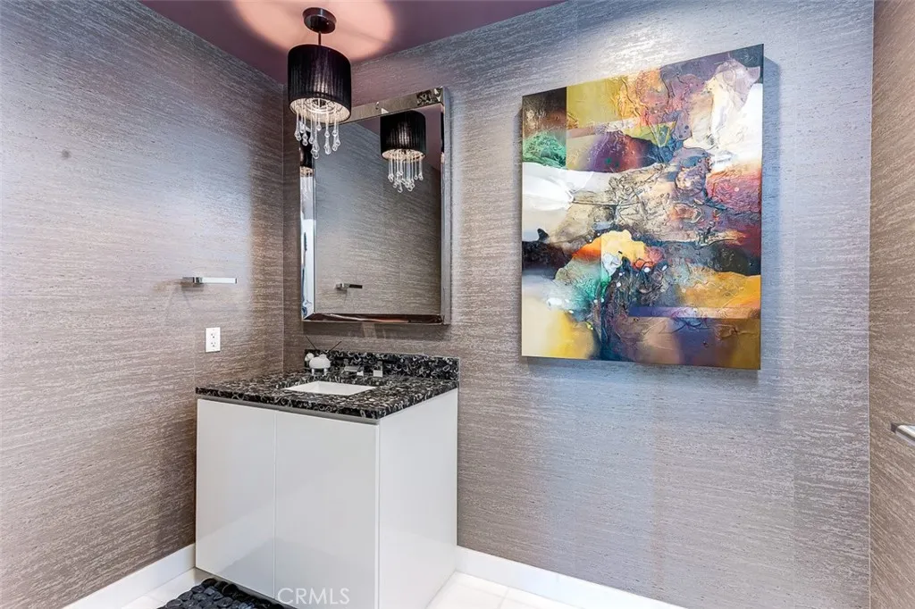 Additional image 17 of 900 W Olympic Blvd, Los Angeles, CA 90015