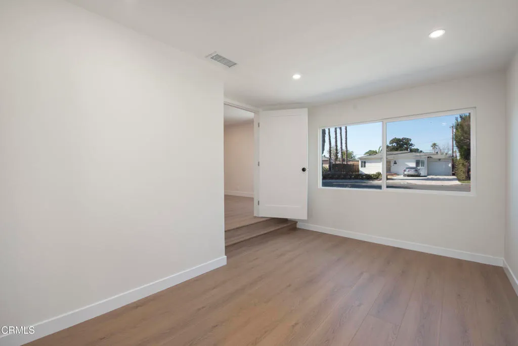 Additional image 14 of 5840 Satsuma Avenue, Los Angeles, CA 91601