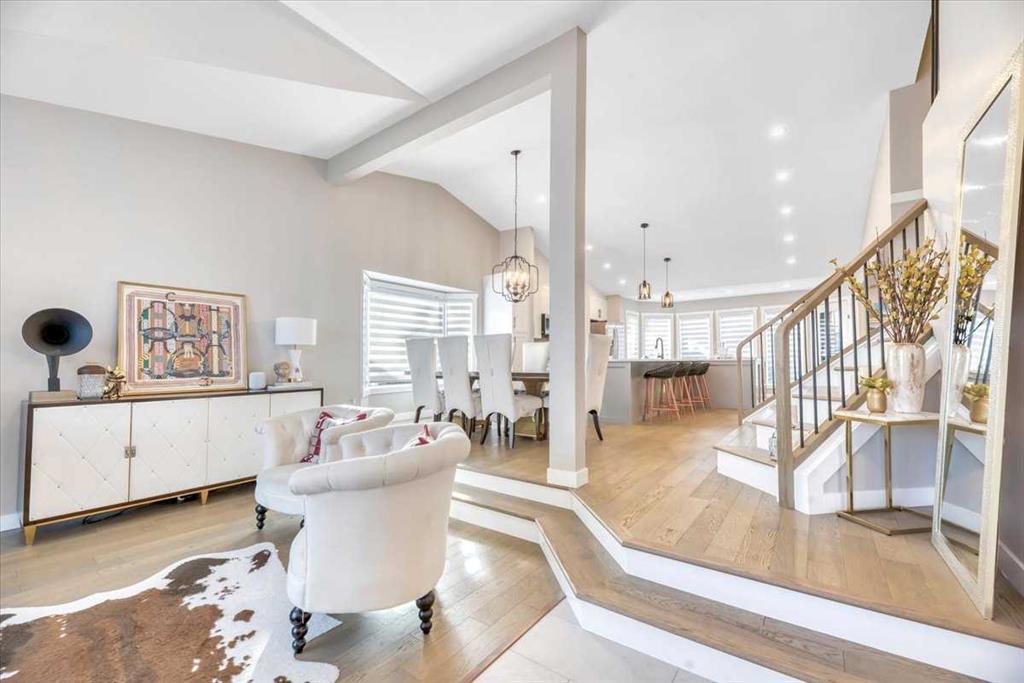 Additional image 5 of 145 Signal Hill Circle SW, Calgary, AB, T3H2H1