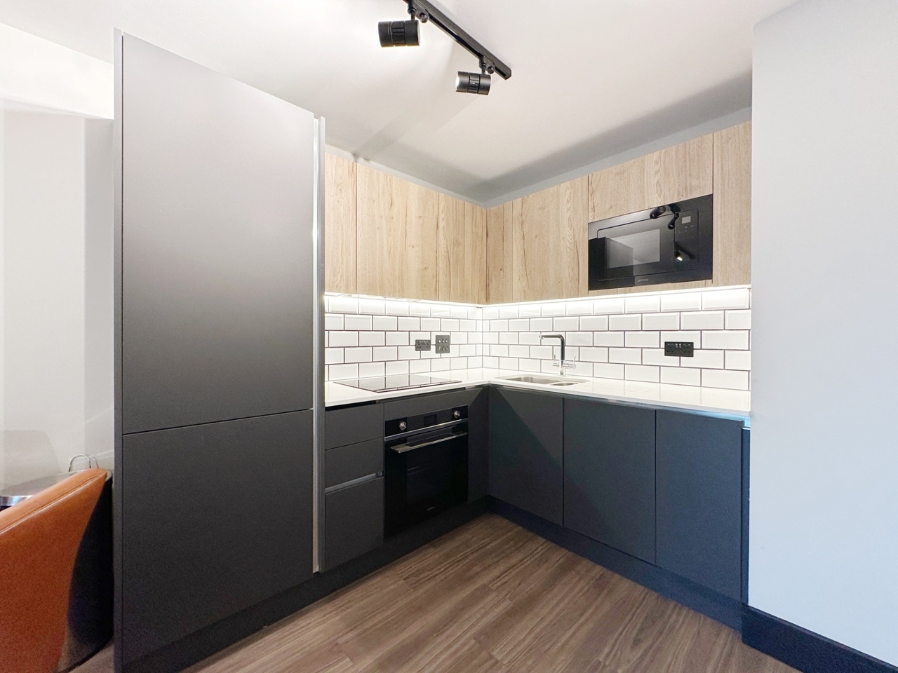 Additional image 5 of 2 Bed Flat, Tower Bridge Road, SE1, N1 7GU