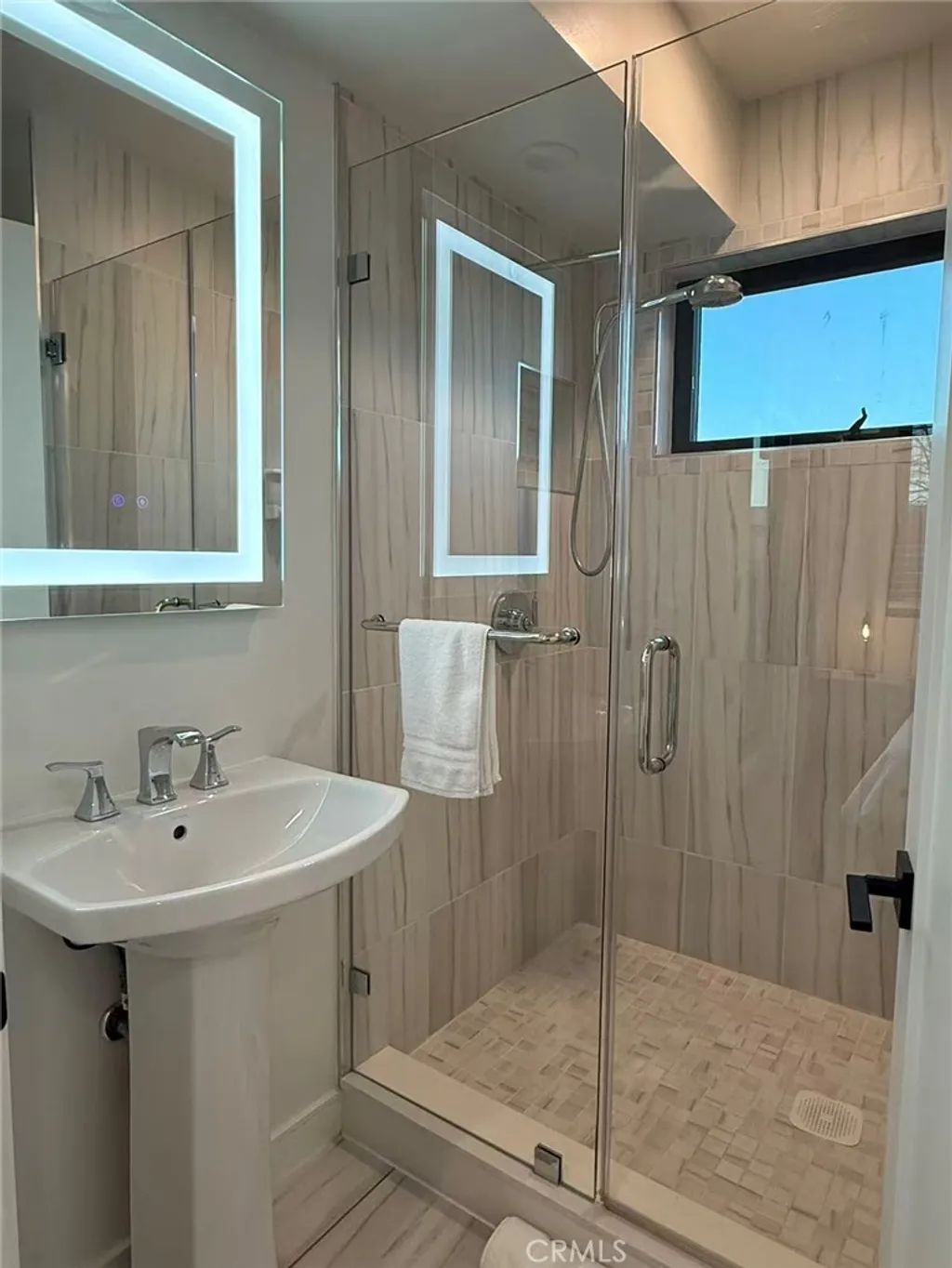 Additional image 10 of 1205 Manzanita St, Silver Lake, CA 90029