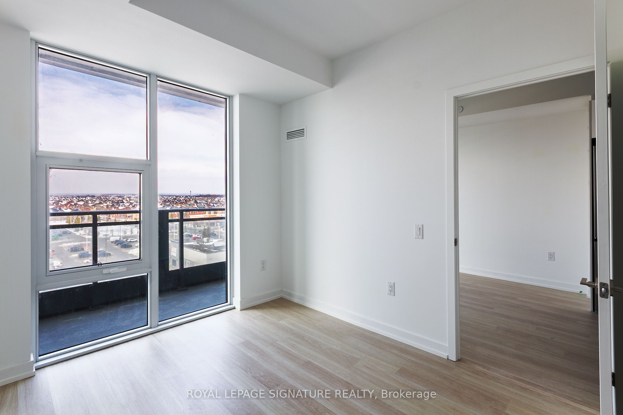 Additional image 5 of A806 - 9763 Markham Road