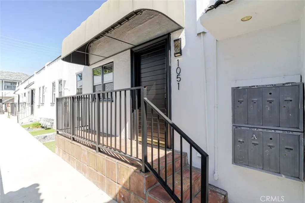 Additional image 3 of 1051 Western Avenue, Glendale, CA 91201