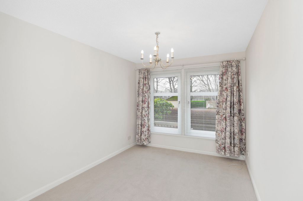 Additional image 9 of 2 bed flat for sale14 Station Bank, Station Bank, Peebles EH45