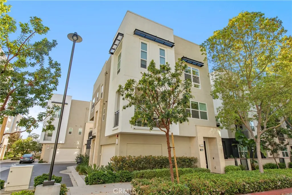 Additional image 43 of 2208 Synergy, Irvine, CA 92614