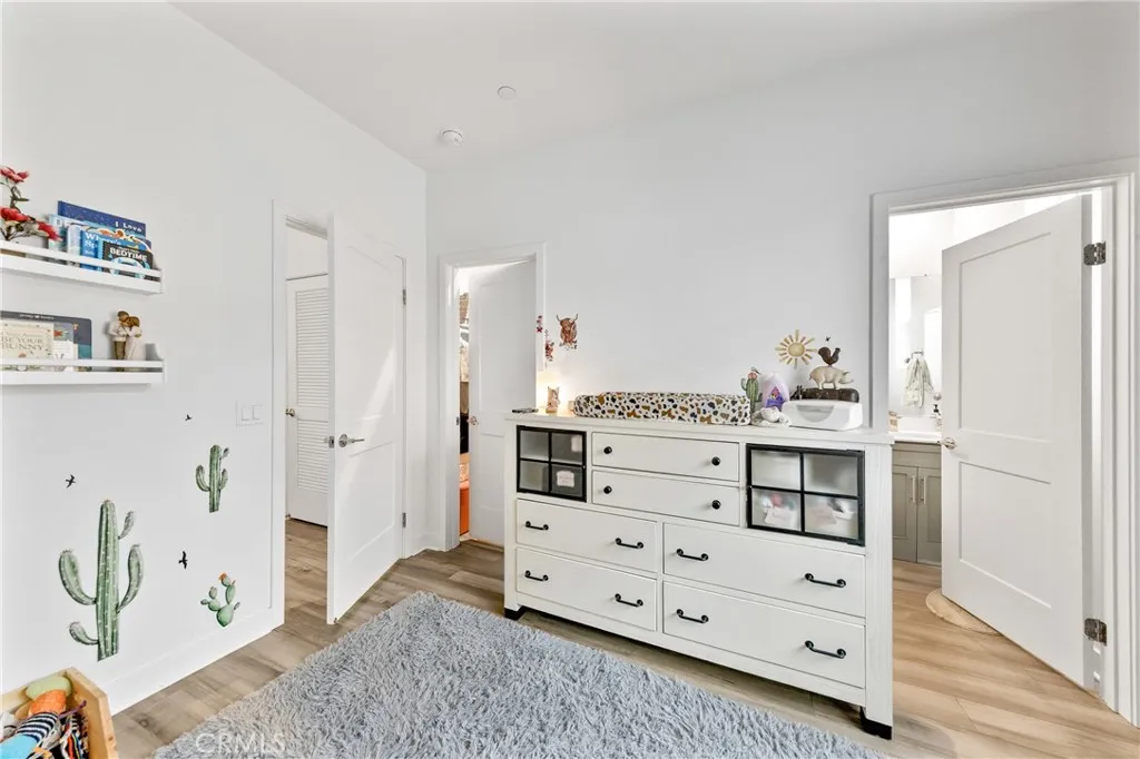 Additional image 45 of 2560 Valentina Way Unit 2, Commerce, CA 90040