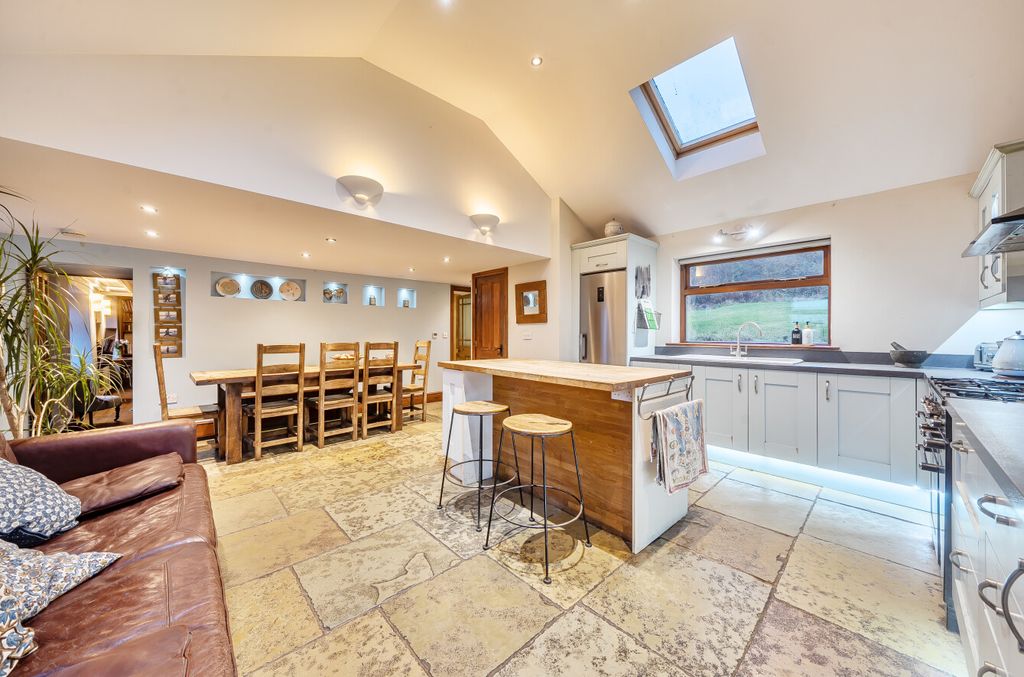 Additional image 6 of 4 bed detached house for saleWaun Row, Llwydcoed, Aberdare CF44
