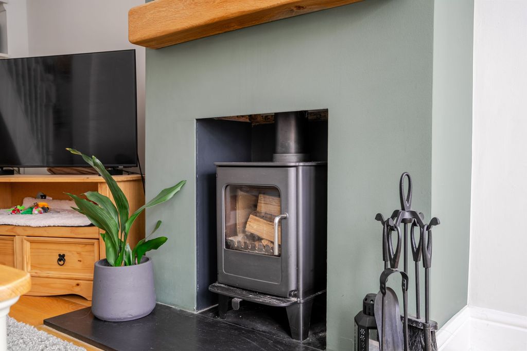 Additional image 3 of 2 bed end terrace house for saleCoworth Road, Sunningdale SL5