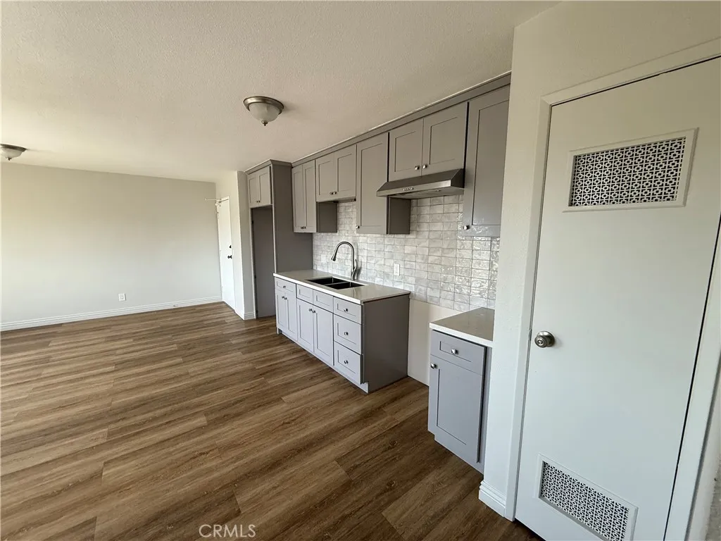 Additional image 4 of 400 N Hobart Boulevard Unit 304, Los Angeles, CA 90004