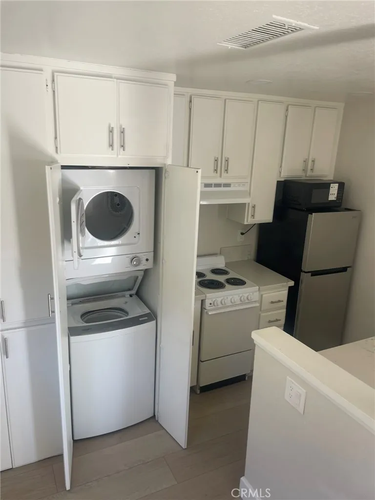 Additional image 45 of 3703 Country Oaks Loop Unit B, Ontario, CA 91761