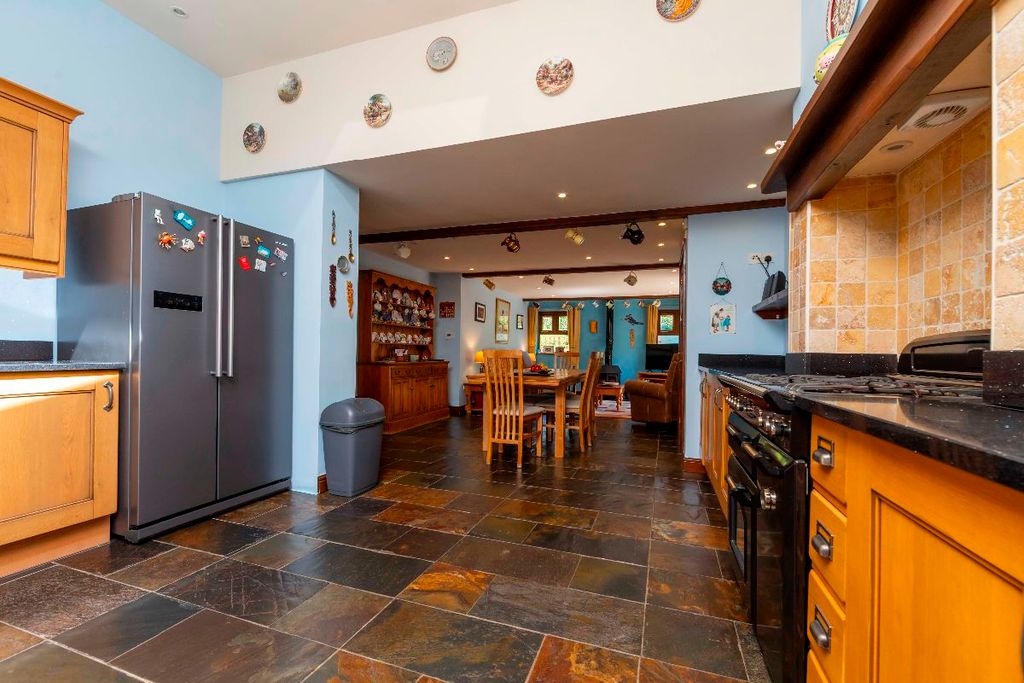 Additional image 21 of 4 bed detached house for saleEdwardsville, Treharris CF46