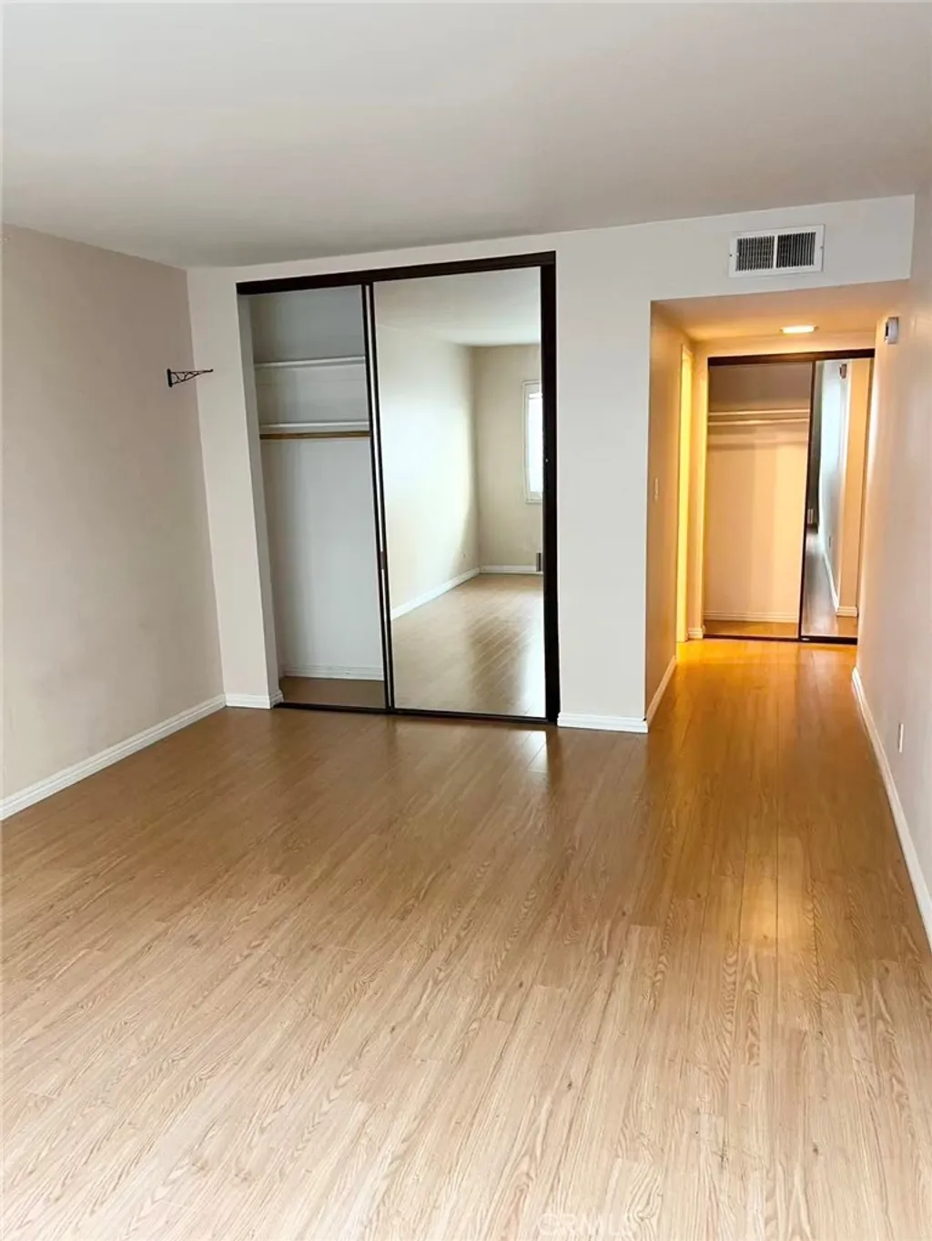 Additional image 13 of 380 S. Euclid Ave #108, Pasadena, CA 91101
