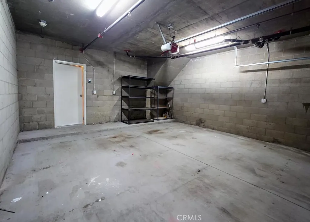 88 N Roosevelt Ave Unit 5, Pasadena, CA 91107