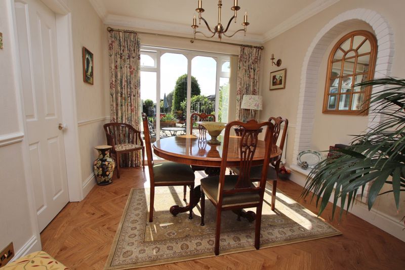 4 bed detached house for saleStation Road, North Thoresby DN36 photo 4