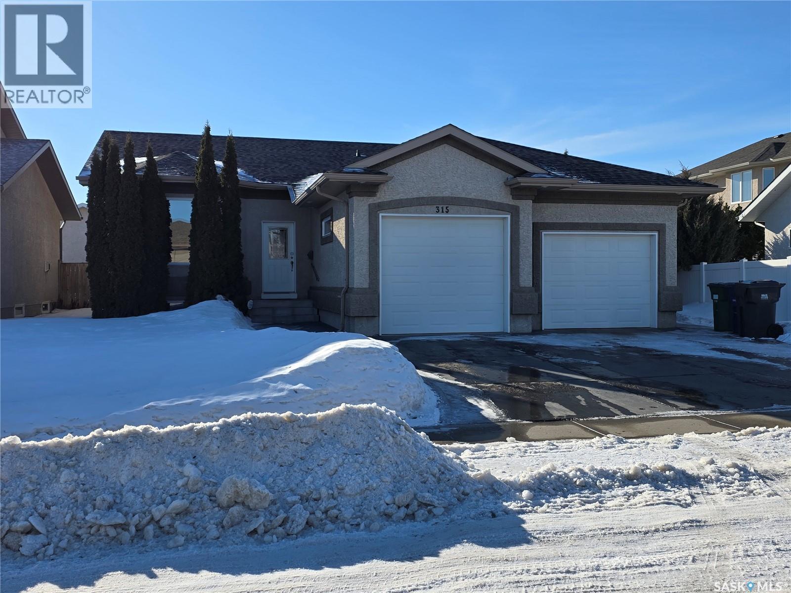 315 Brookshire Crescent, Saskatoon, SK, S7V1H2