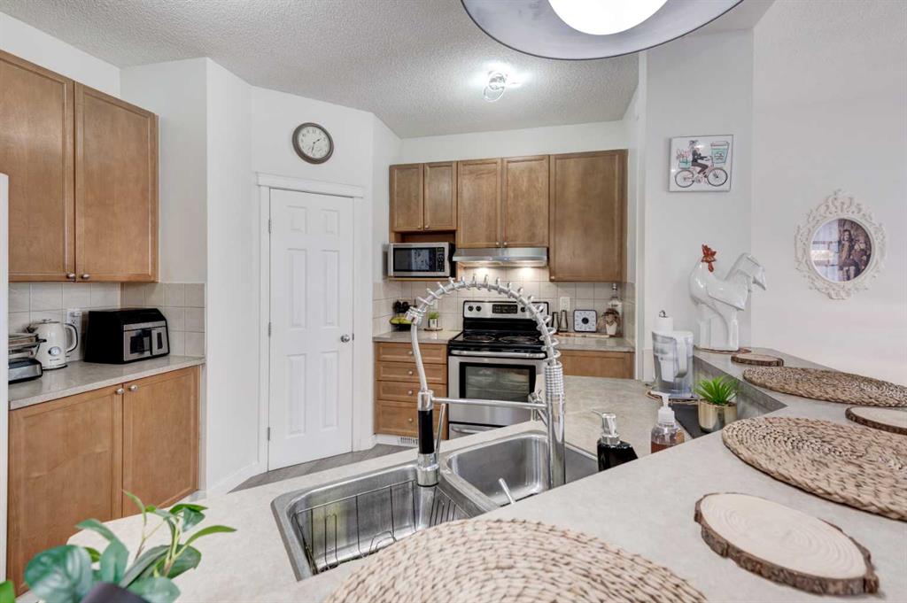 Additional image 6 of 52 Bridlemeadows Common SW, Calgary, AB, T2Y 4V4