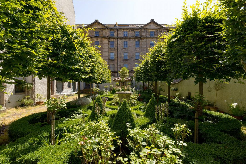 Additional image 47 of 10 bed property for saleLamb's House, Waters Close, Leith, Edinburgh EH6