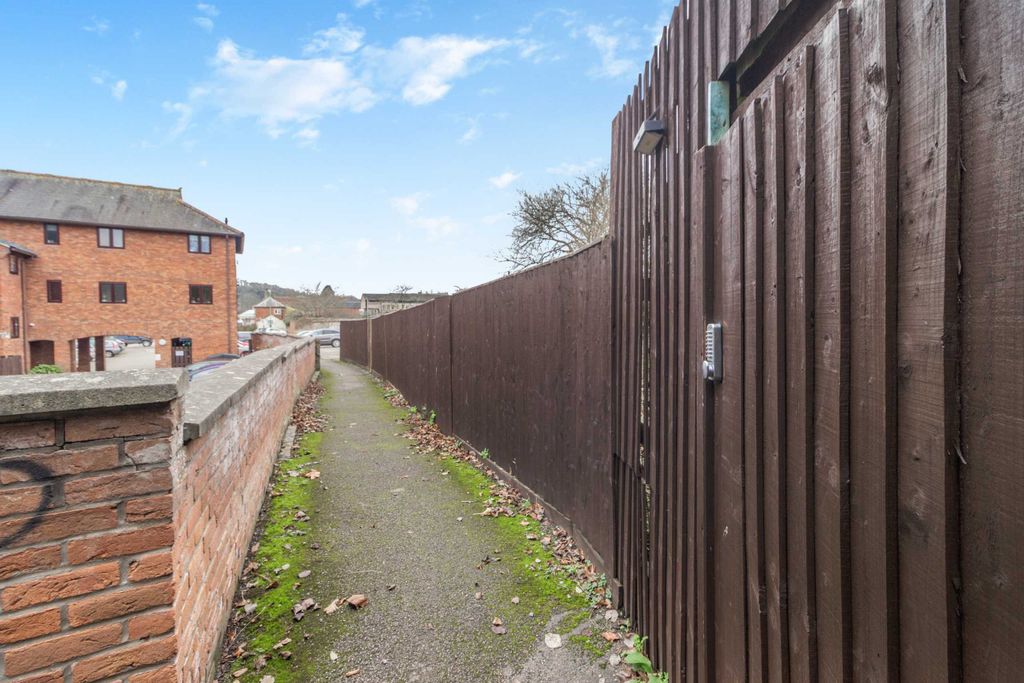 Additional image 21 of 2 bed flat for saleBlestium Street, Monmouth, Monmouthshire NP25