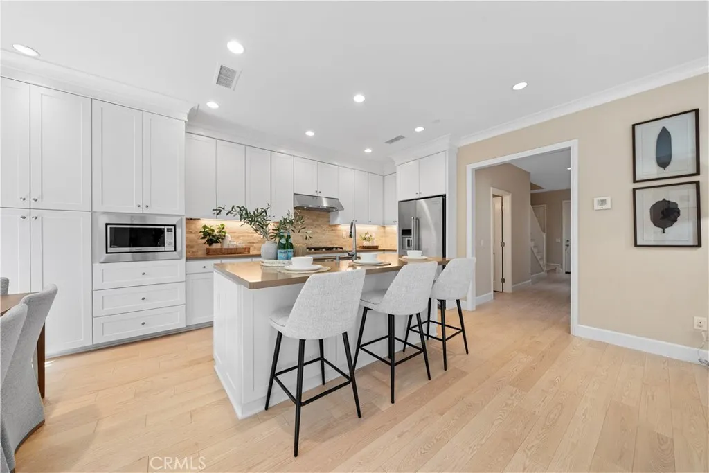 Additional image 72 of 257 Rodeo, Irvine, CA 92602