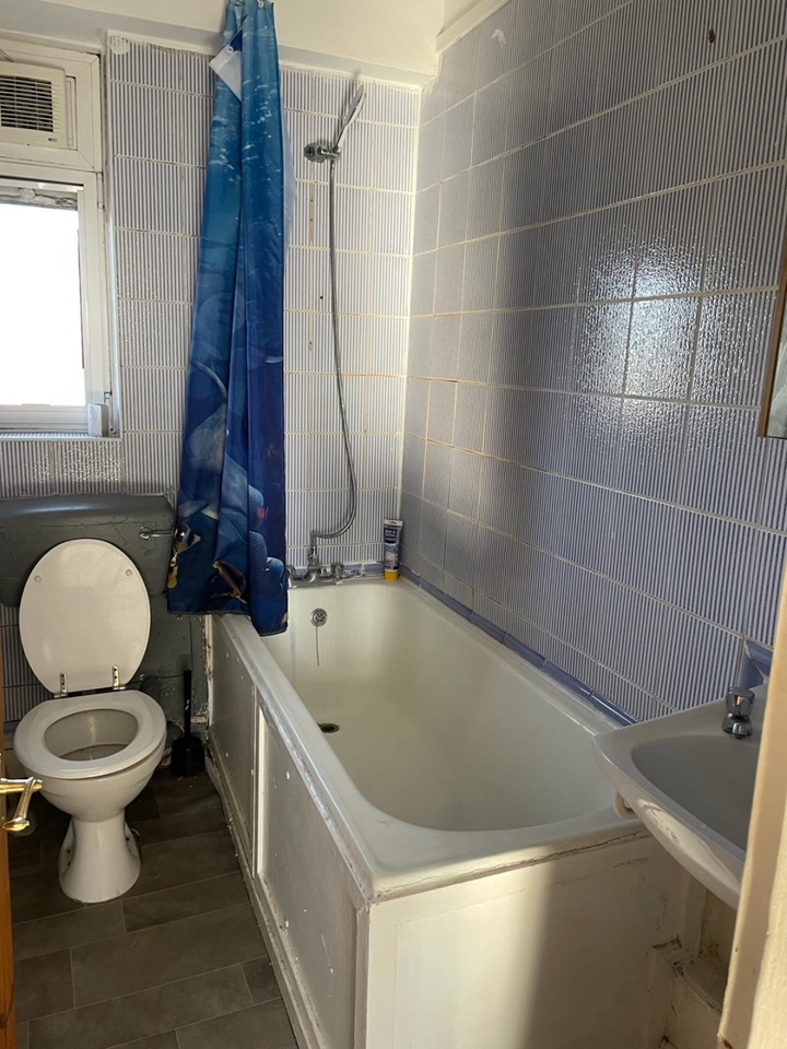 Additional image 12 of 3 Bed Flat, Bronti Close, SE17, N1 7GU