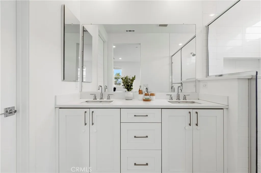 Additional image 15 of 1544 W Plaza Del Amo, Torrance, CA 90501