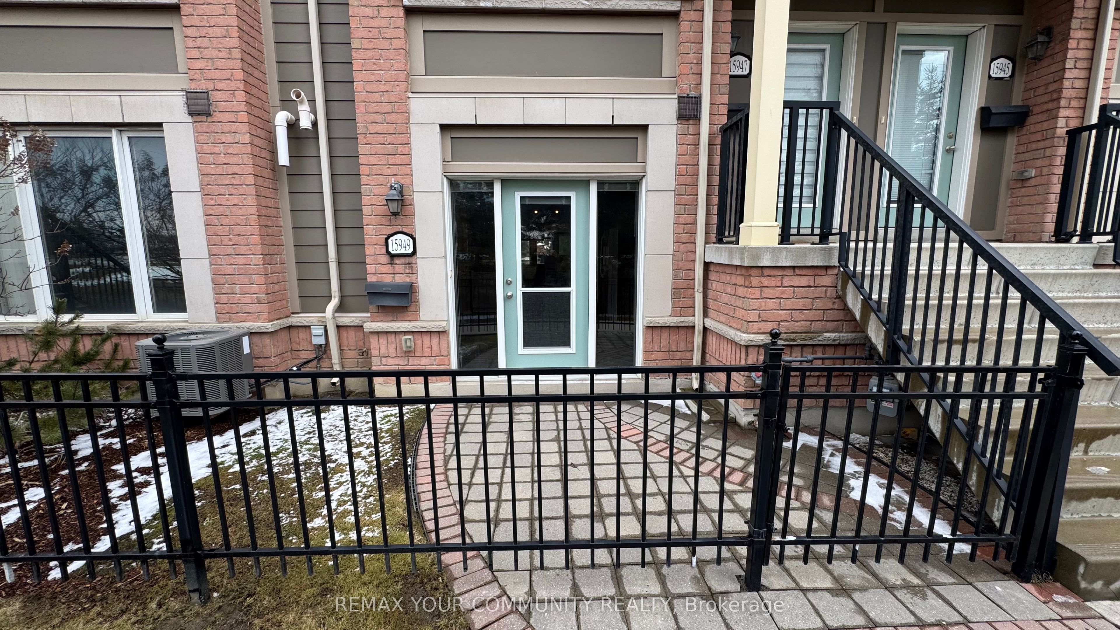 Additional image 2 of 15949 Bayview Avenue, Aurora, ON, L4G 0S3