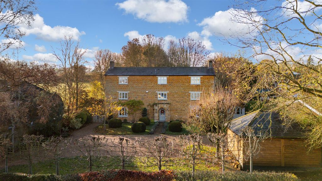 Additional image 41 of 6 bed detached house for saleCourt House, 4 Court Close, Creaton, Northampton NN6