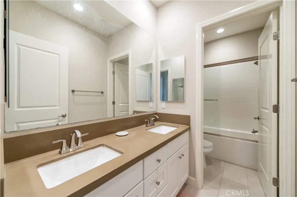 Additional image 27 of 135 Okra, Irvine, CA 92618